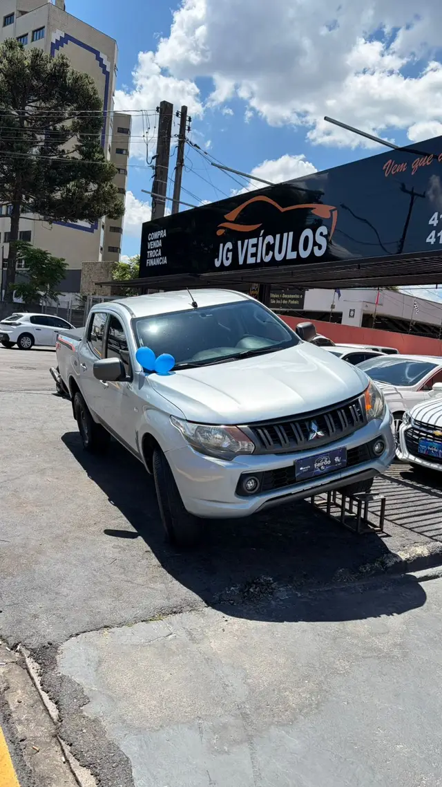 Carro Mitsubishi L200 Triton Sport 2019 Sport 2.4 DID-H GLX 4WD