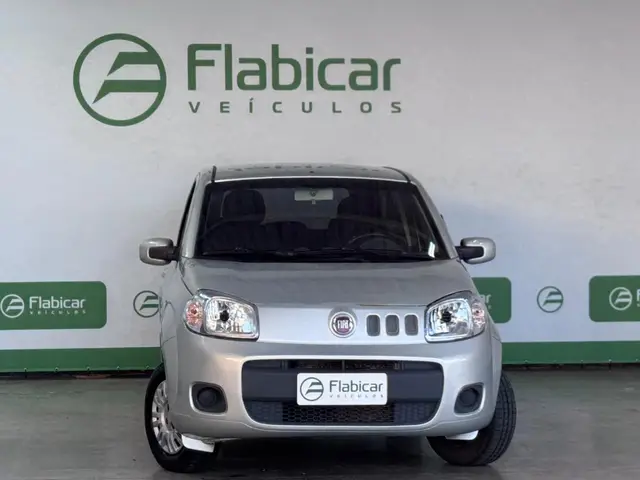 Carro Fiat Uno 2015 Vivace 1.0 8V (Flex) 2p