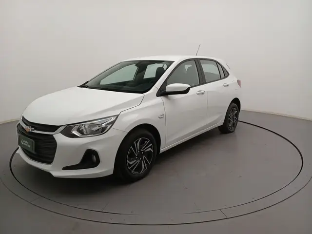 Carro Chevrolet Onix Plus 2024 LT 1.0