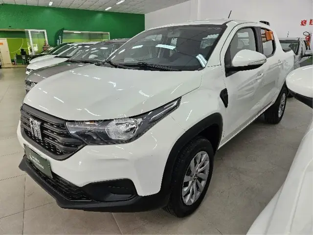 Carro Fiat Strada 2025 Volcano 1.3 Flex 8V CD Aut.