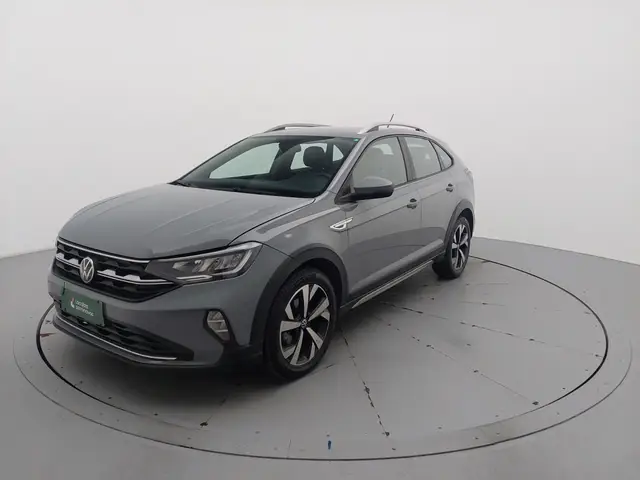 Carro Volkswagen Nivus 2024 Highline 200 TSI