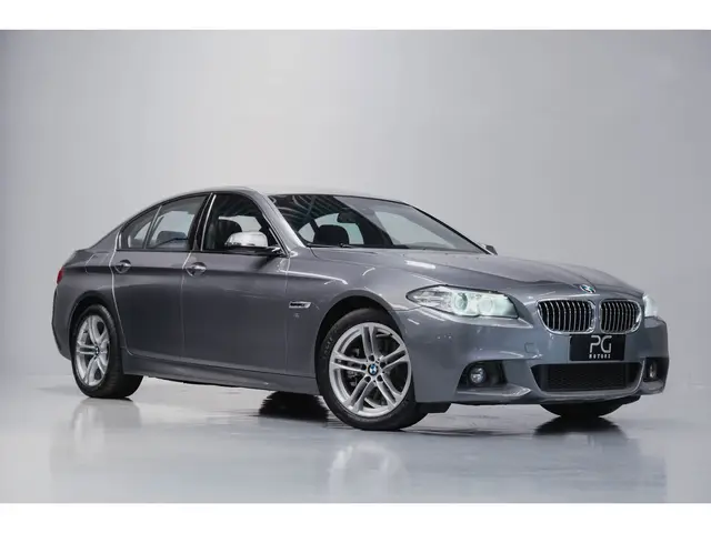 Carro BMW 528i 2016 528i M Sport