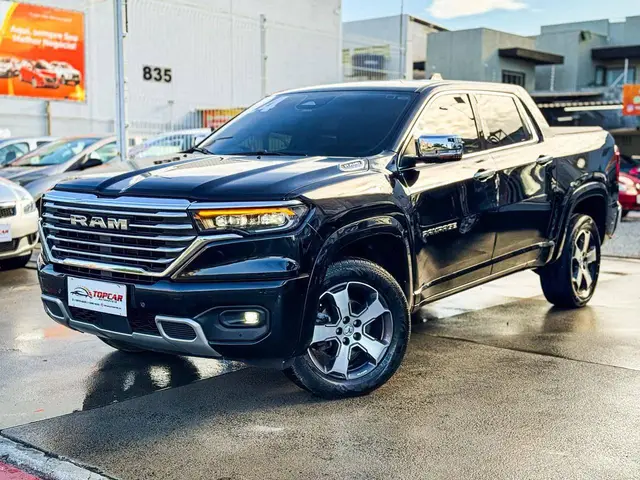 Carro Ram Rampage 2024 Laramie 2.0 Turbo