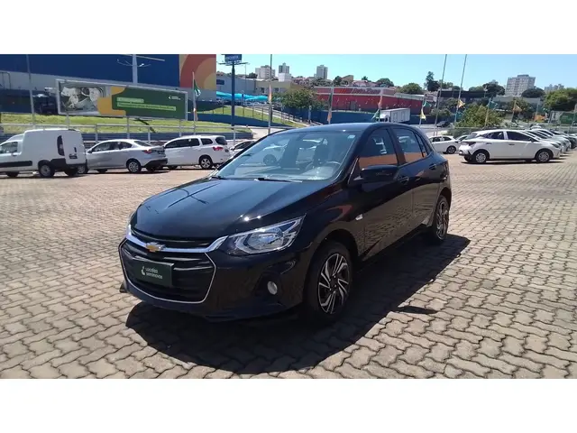 Carro Chevrolet Onix Plus 2025 LT 1.0