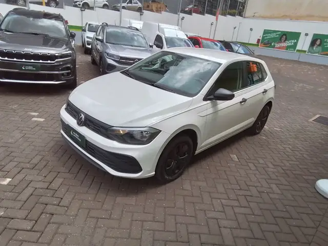 Carro Volkswagen Polo 2025 Track 1.0 Flex 12V 5p