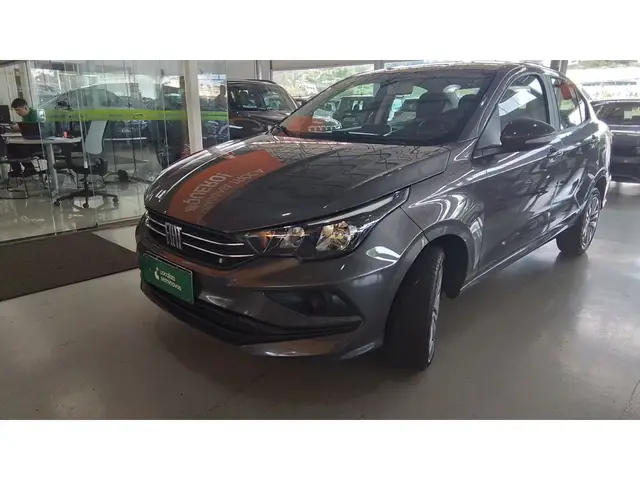 Carro Fiat Cronos 2025 Drive 1.0