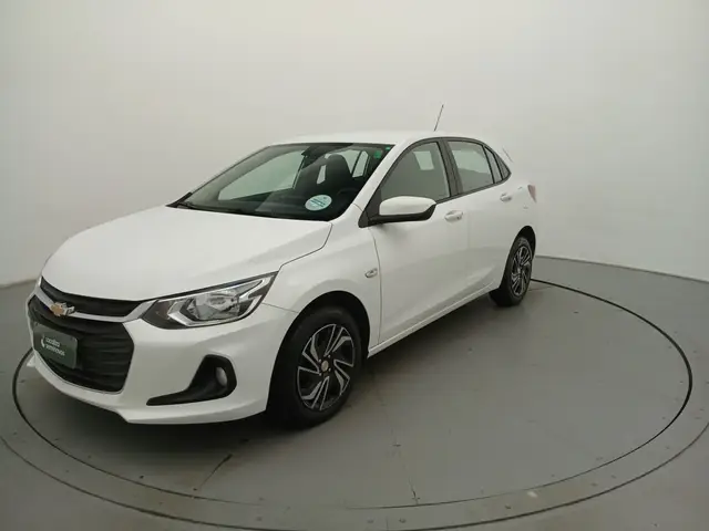 Carro Chevrolet Onix Plus 2025 LT 1.0