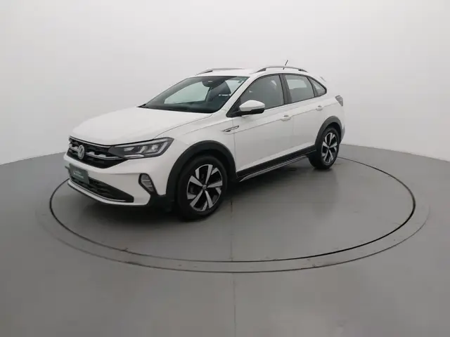 Carro Volkswagen Nivus 2024 Highline 200 TSI