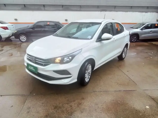 Carro Fiat Cronos 2025 Drive 1.3