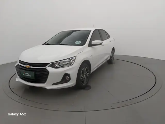 Carro Chevrolet Onix Plus 2025 LT 1.0