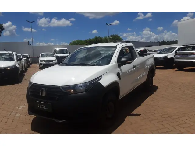 Carro Fiat Strada 2025 Endurance 1.3 Flex 8V CS