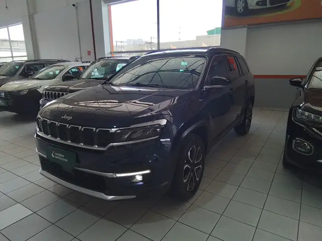 Carro Jeep Commander 2023 Limited 1.3 T270