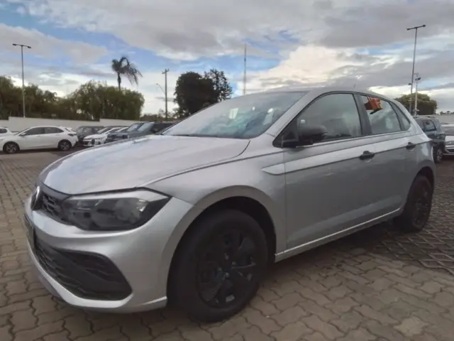 Carro Volkswagen Polo 2025 Track 1.0 Flex 12V 5p