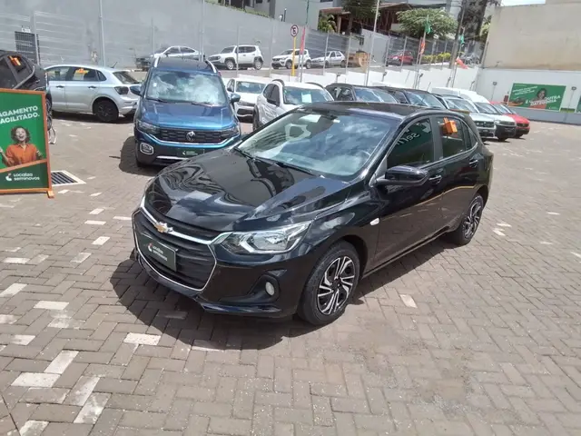 Carro Chevrolet Onix Plus 2025 LT 1.0