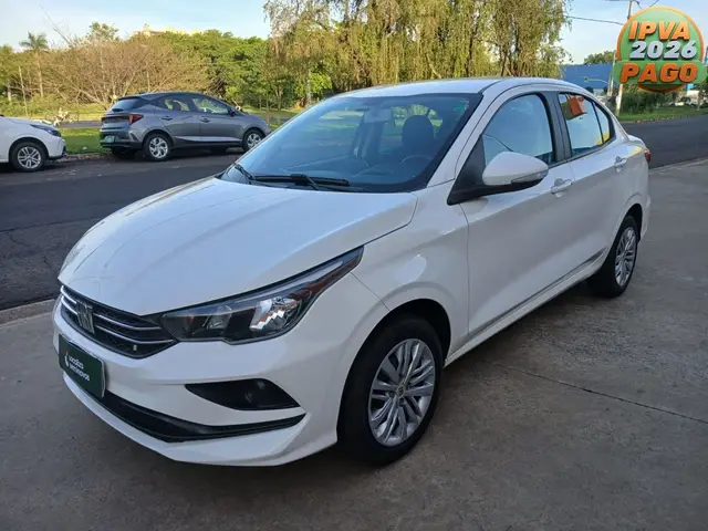 Carro Fiat Cronos 2025 Drive 1.3