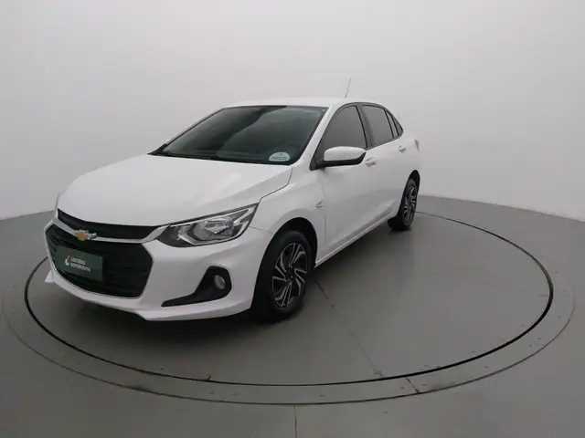 Carro Chevrolet Onix Plus 2025 LT 1.0