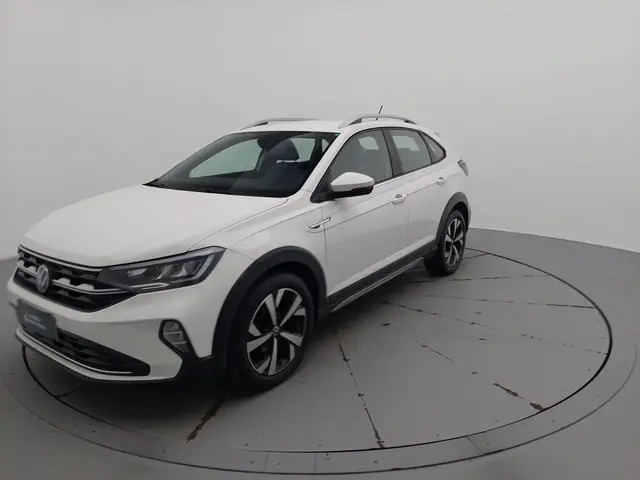 Carro Volkswagen Nivus 2024 Highline 200 TSI