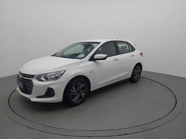 Carro Chevrolet Onix Plus 2025 LT 1.0