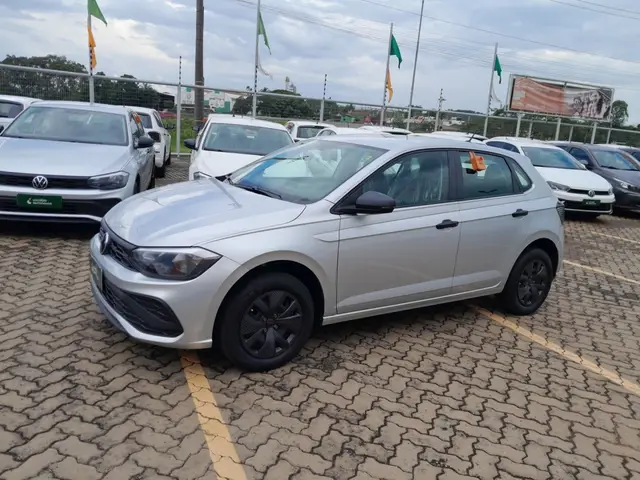 Carro Volkswagen Polo 2025 Track 1.0 Flex 12V 5p
