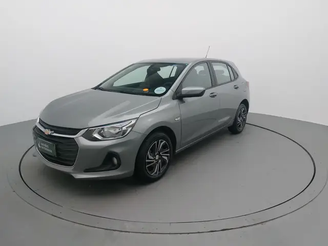 Carro Chevrolet Onix Plus 2025 LT 1.0