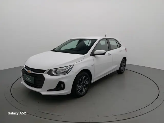Carro Chevrolet Onix Plus 2025 LT 1.0