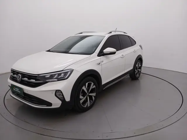 Carro Volkswagen Nivus 2024 Highline 200 TSI