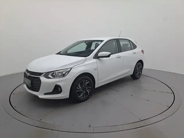 Carro Chevrolet Onix Plus 2025 LT 1.0