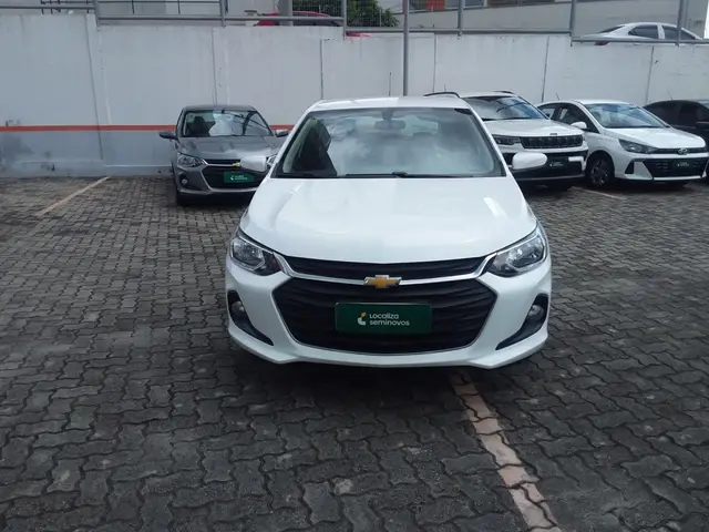 Carro Chevrolet Onix Plus 2025 LT 1.0