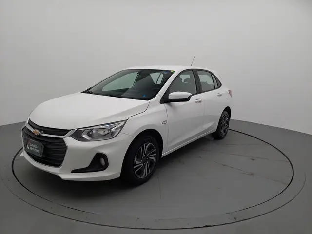 Carro Chevrolet Onix Plus 2025 LT 1.0