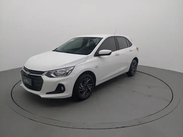 Carro Chevrolet Onix Plus 2025 LT 1.0
