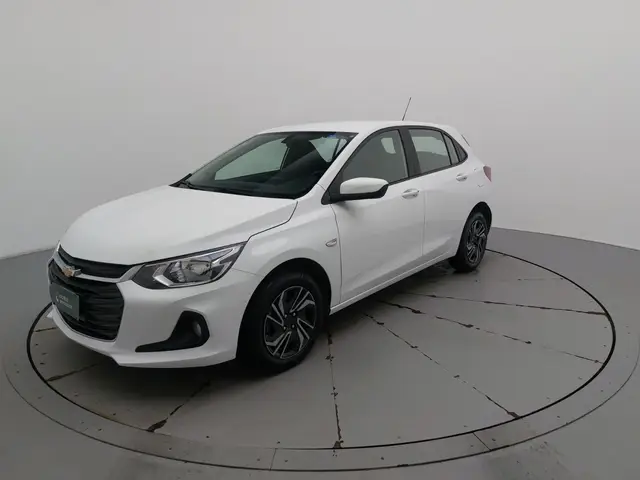 Carro Chevrolet Onix Plus 2025 LT 1.0