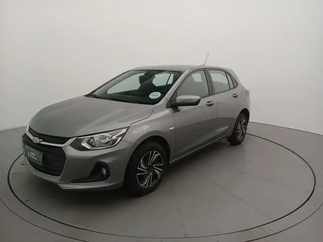 Carro Chevrolet Onix Plus 2025 LT 1.0