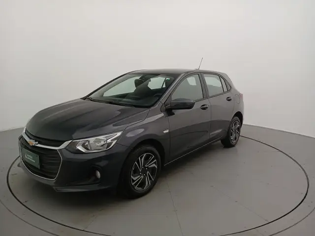Carro Chevrolet Onix Plus 2025 LT 1.0