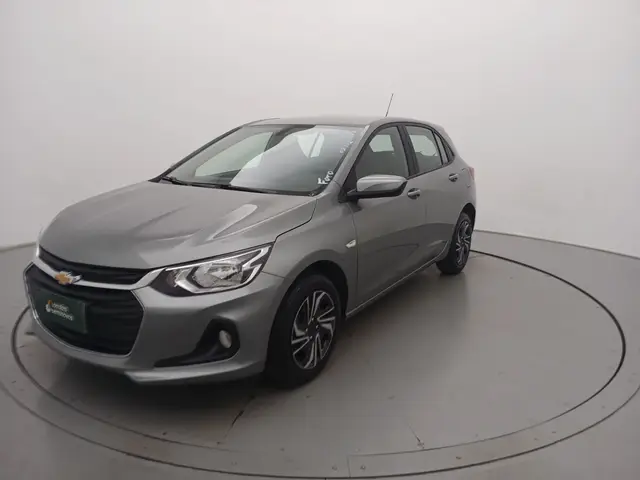 Carro Chevrolet Onix Plus 2025 LT 1.0
