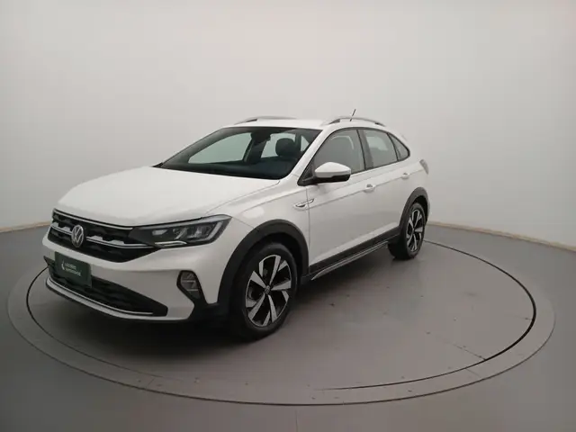 Carro Volkswagen Nivus 2024 Highline 200 TSI
