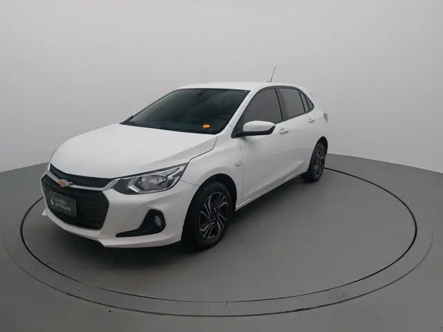 Carro Chevrolet Onix Plus 2025 LT 1.0