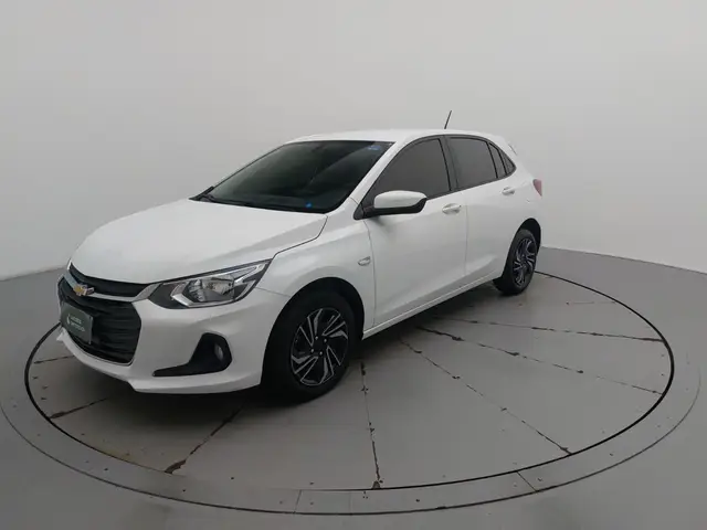 Carro Chevrolet Onix Plus 2025 LT 1.0