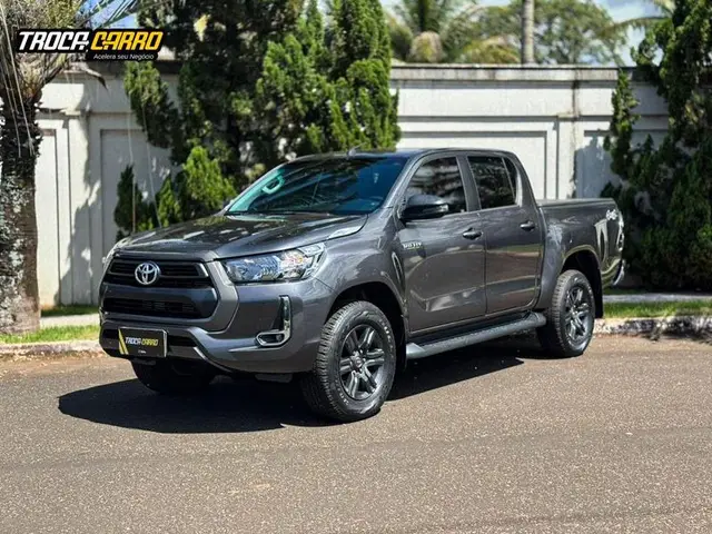 Carro Toyota Hilux Cabine Dupla 2025 SR 4x4 2.8 Diesel