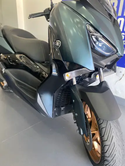 Moto Yamaha XMax 2023 ABS
