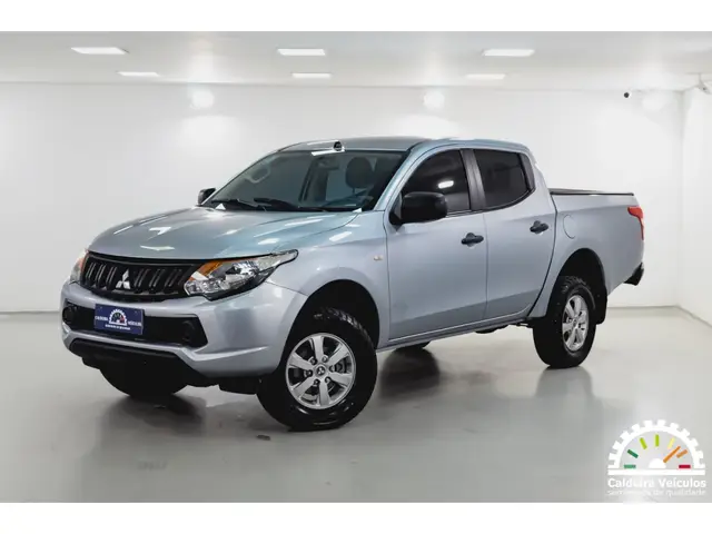 Carro Mitsubishi L200 Triton Sport 2018 Sport 2.4 DID-H GLX 4WD