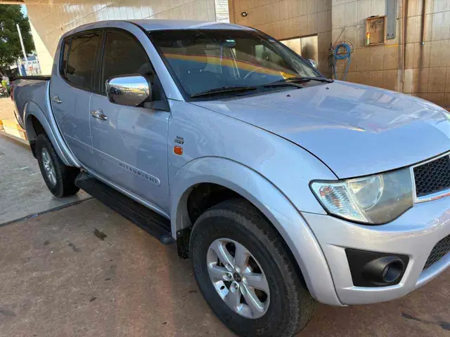 Carro Mitsubishi L200 Triton Sport 2012 3.5 V6 (Flex) (Aut)