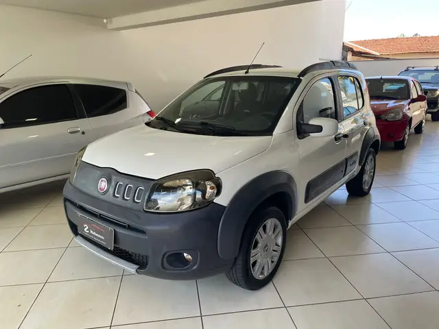 Carro Fiat Uno 2014 Way 1.4 8V (Flex) 4p