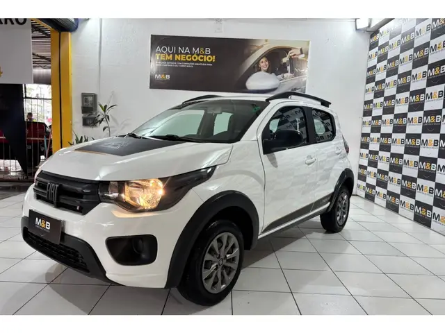 Carro Fiat Mobi 2024 Trekking 1.0
