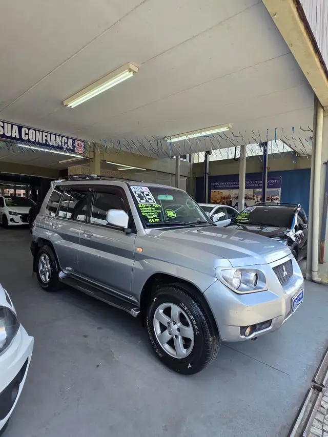 Carro Mitsubishi Pajero TR4 2008 2.0 Blind. 16V 131cv 4x4 Aut.