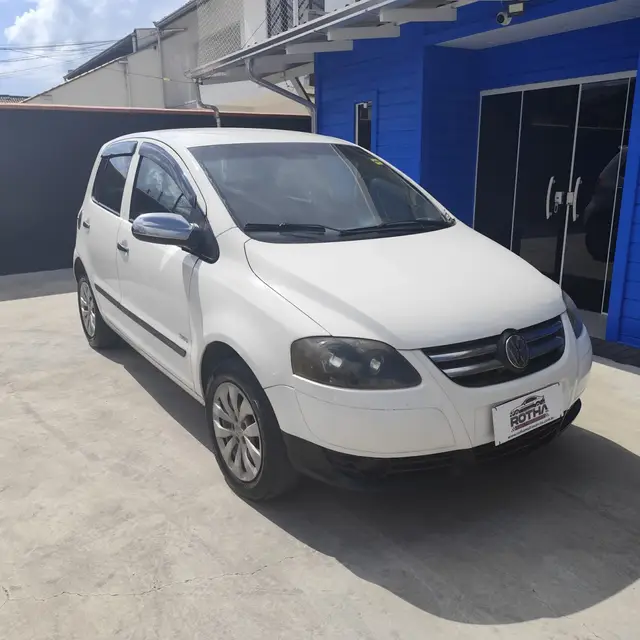 Carro Volkswagen Fox 2009 1.0 8V (Flex) 2p