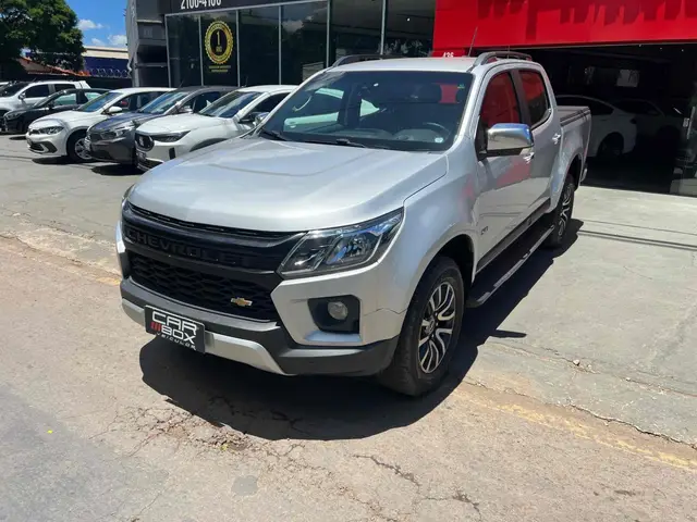 Carro Chevrolet S10 Cabine Dupla 2021 S10 2.5 ECOTEC SIDI Advantage 4x2 (Cabine Dupla)