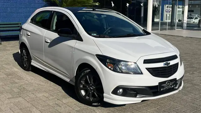 Carro Chevrolet Onix 2015 1.4 Effect SPE/4