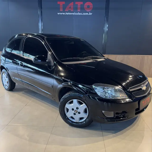 Carro Chevrolet Celta 2013 LS 1.0 (Flex) 2p