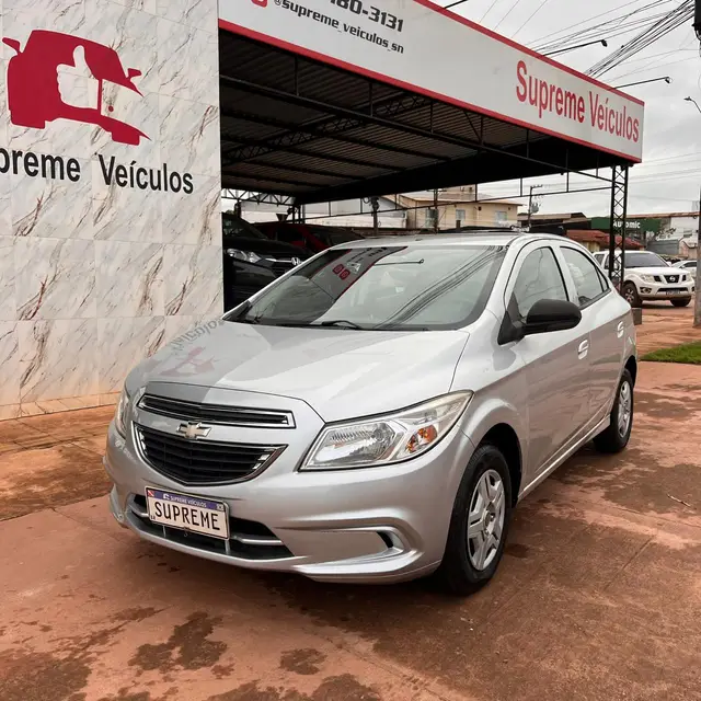 Carro Chevrolet Onix 2015 1.0 LT SPE/4