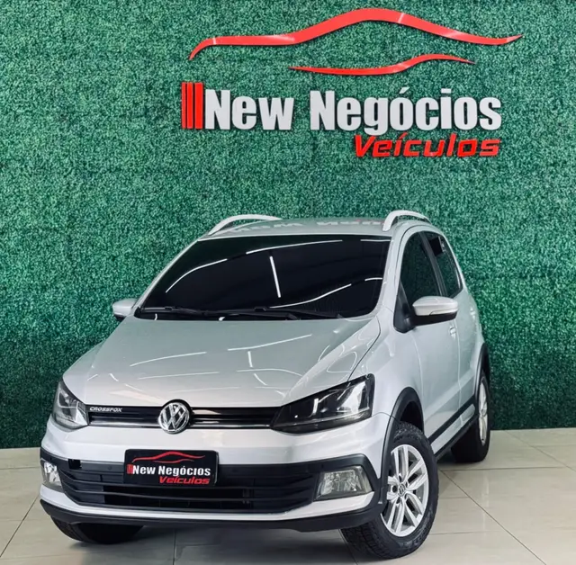 Carro Volkswagen CrossFox 2015 1.6 16v MSI (Flex)